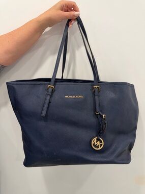 Michael Kors Jet Set Travel Large Saffiano Leather Tote